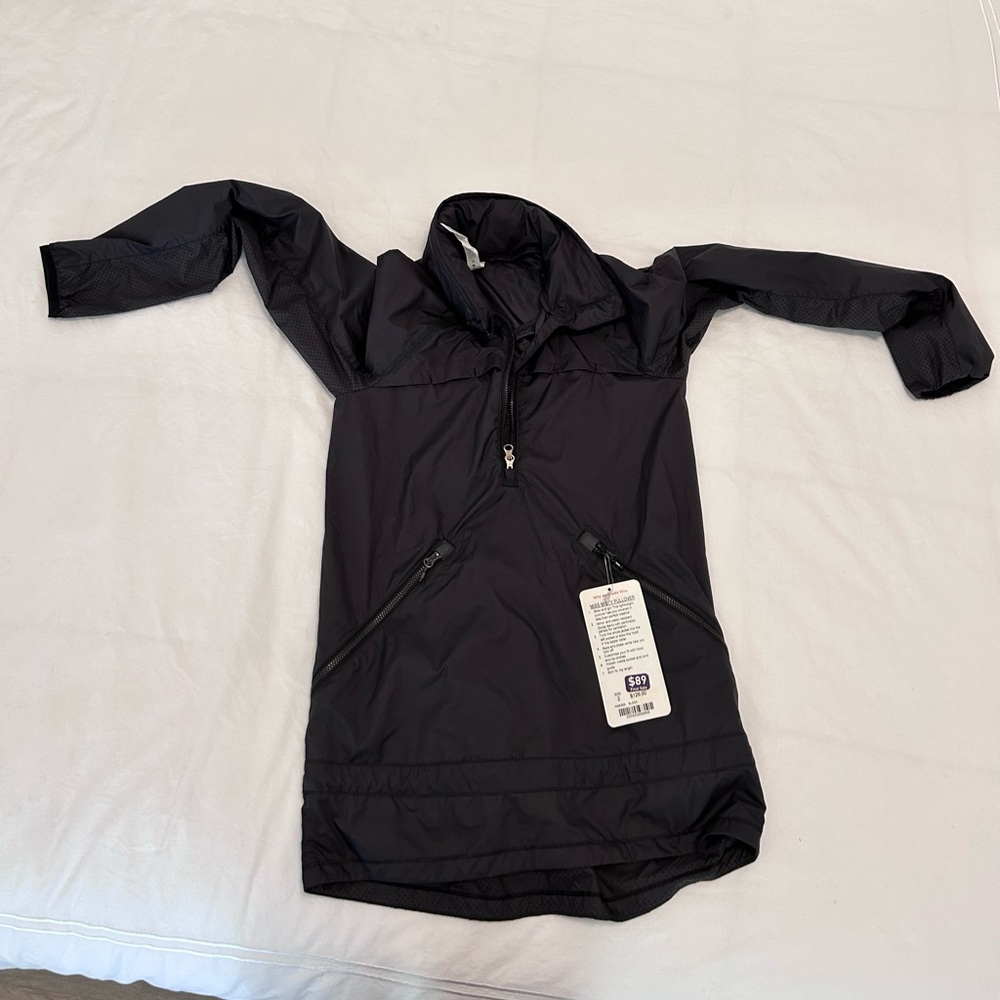 Lululemon Dark Gray Windbreaker - NWT!